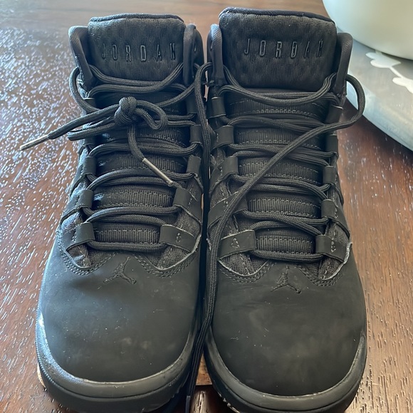 Jordans. Like new/mint condition. Black suede. - Picture 6 of 8
